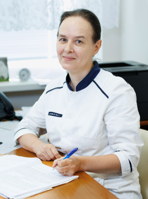 Заведующий отделением врач-психиатр Лыкова Елена Владимировна